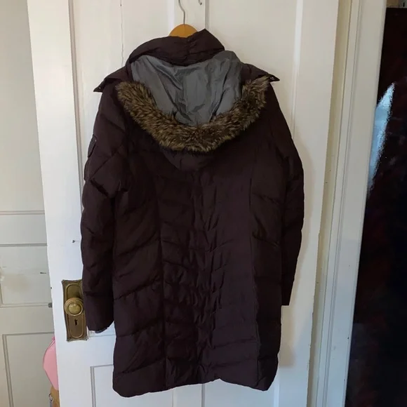 Eddie Bauer Women's Dark Quilted DOWN Puffer Jacket - Picture 7 of 9